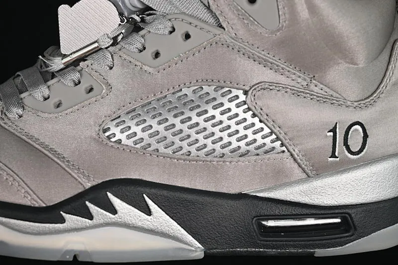 All categories Air Jordan Jordan series basketball shoes Air Jordan 5 Air Jordan 5 Retro "Wings" AJ5 Joe 5 silver silk IO2038-001